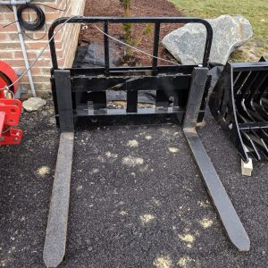 OXBOW 4ft Skid Steer Quick Attach Pallet Forks